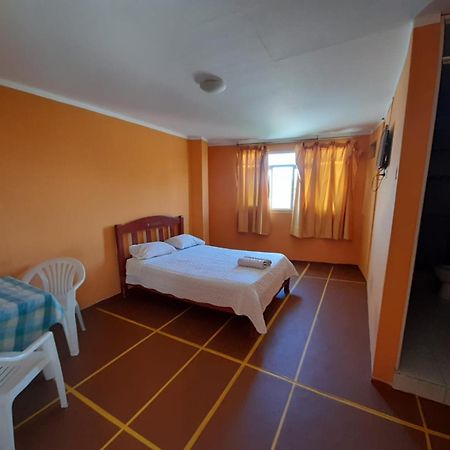 איקה Hotel Y Restaurante Roma מראה חיצוני תמונה