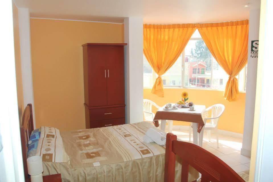 איקה Hotel Y Restaurante Roma מראה חיצוני תמונה